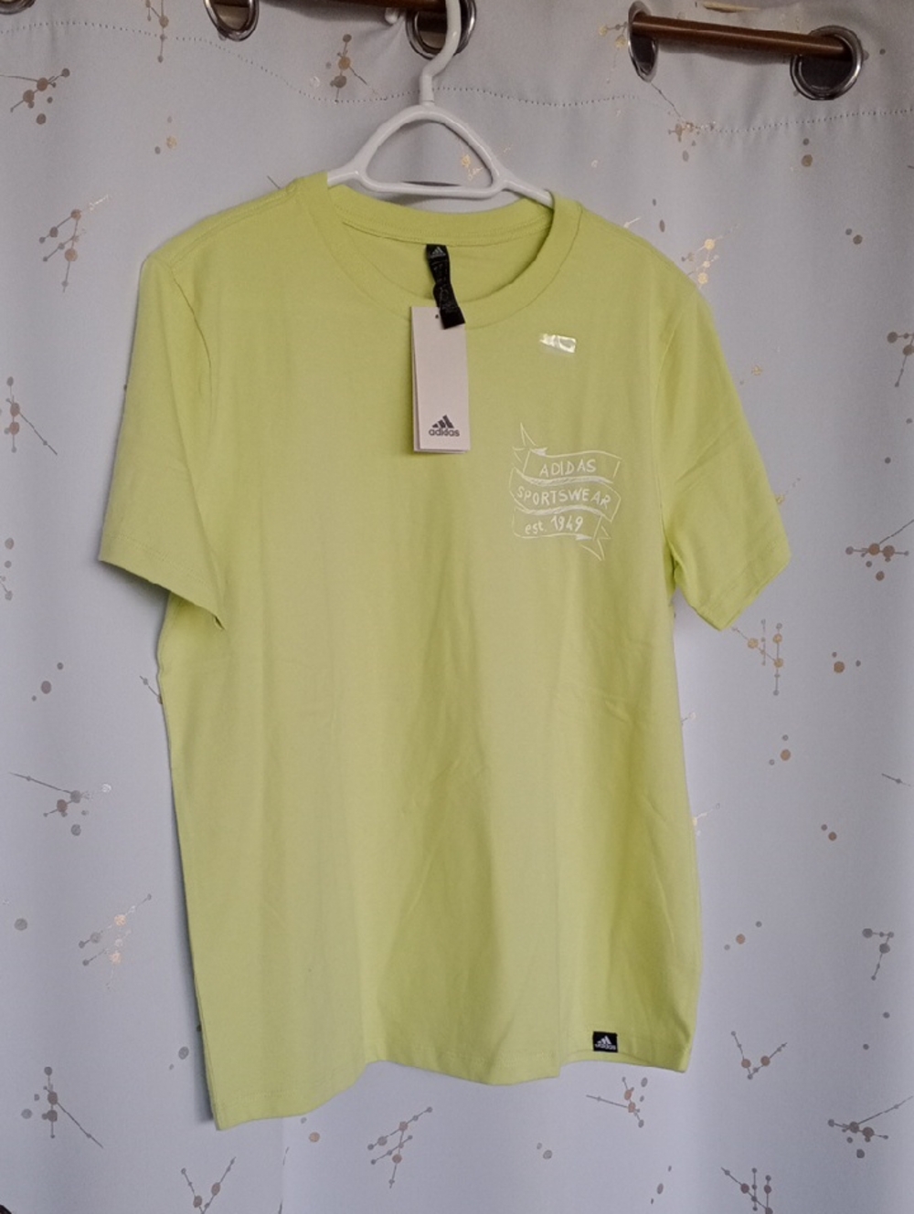 Adidas🔥 Women’s Short Sleeve Tee in Light Lime